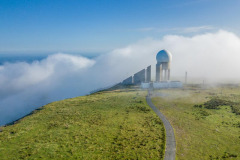 le sommet de l'Artzamendi (vue aérienne)//the summit of Artzamendi (aerial view)