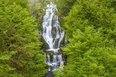 La cascade de Pista au Pays Basque (vue aérienne)//The Pista waterfall in the Basque Country (aerial view)